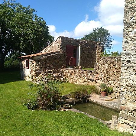 La Petite Maison Dans La Prairie Scillé Exterior foto